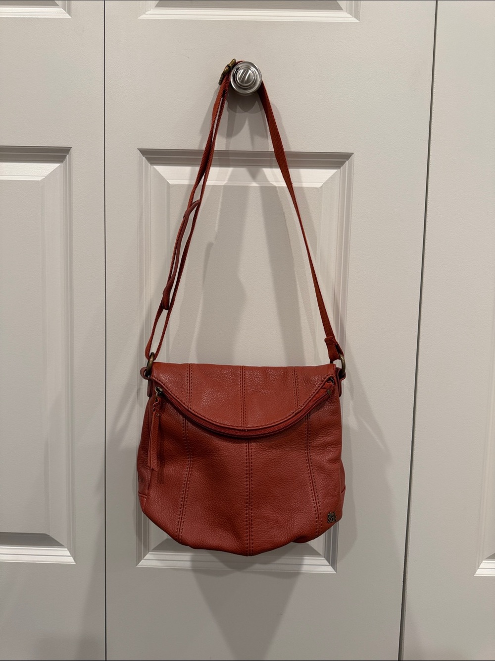 The Sak Rust Leather Crossbody/Shoulder Bag